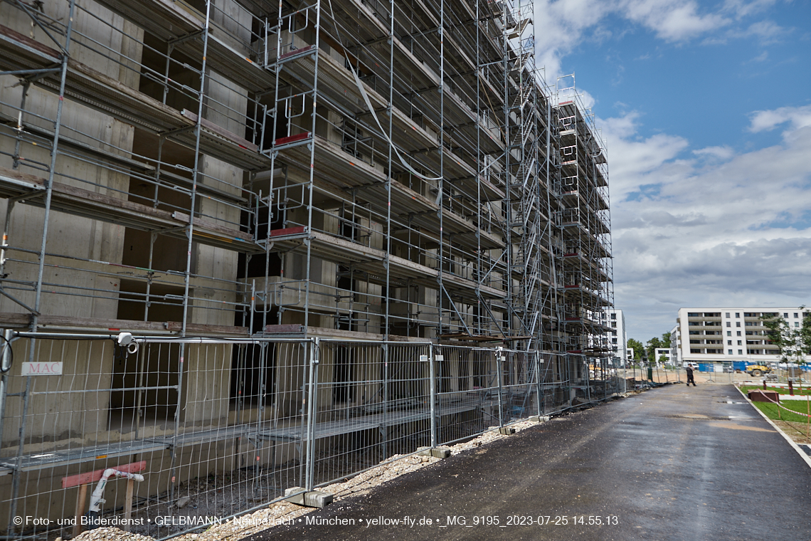 25.07.2023 - Rundgang im Alexisquartier in Neuperlach